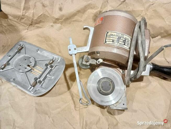 Nóż krawiecki, nożyce