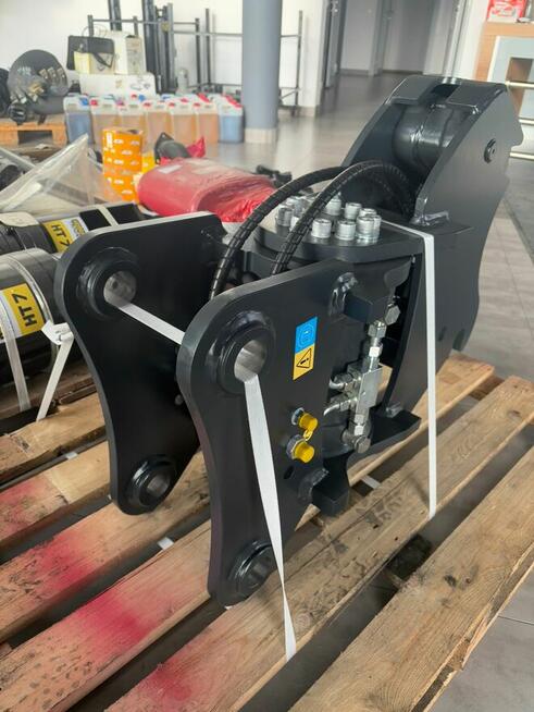 Głowica wychylna uchylna Tiltraton Powertilt JCB 3CX