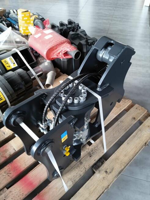 Głowica wychylna uchylna Tiltraton Powertilt JCB 3CX