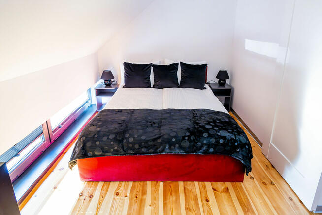 Sprzedam 5 apartamentów Jastrzębia Góra