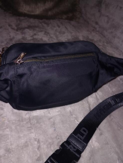 Saszetka Unisex Karl Lagerferld. Oryginalna.