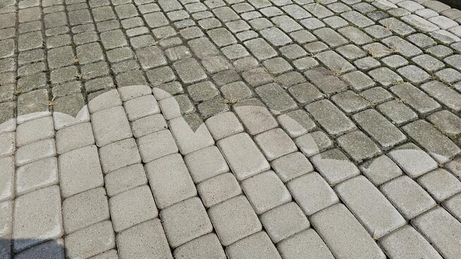Profesjonalna usługa mycia kostki brukowej ,myjką wysokociśn