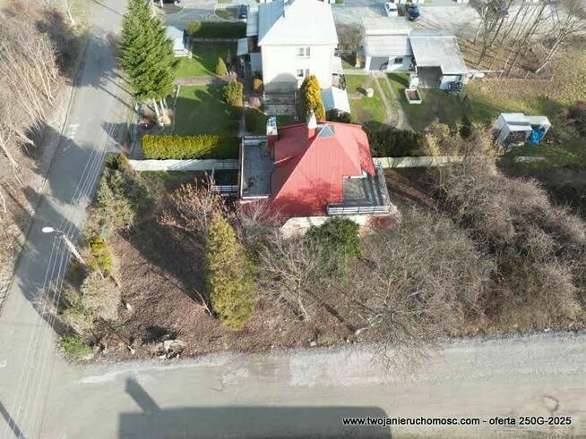 Dębica, ul. Łąkowa - działka zabudowana budynkiem