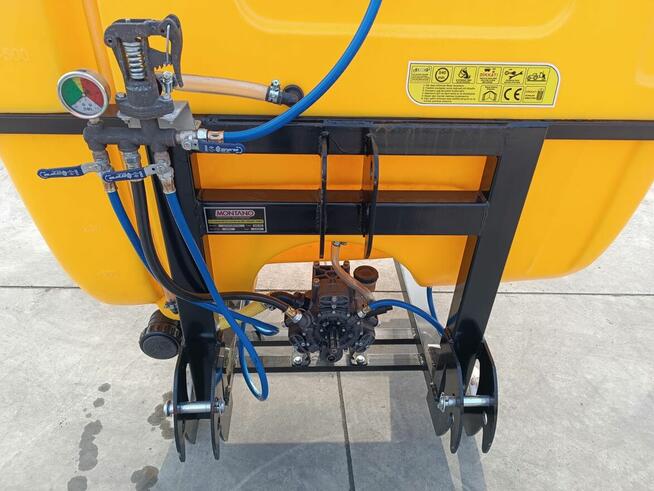 Opryskiwacz 1000l Montano nowy!