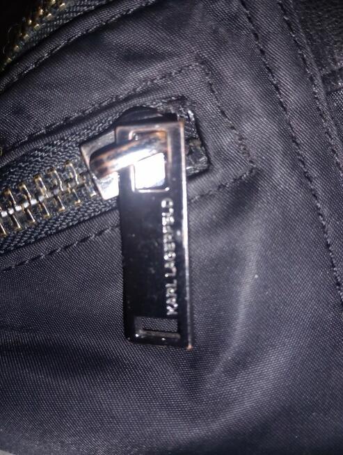 Saszetka Unisex Karl Lagerferld. Oryginalna.