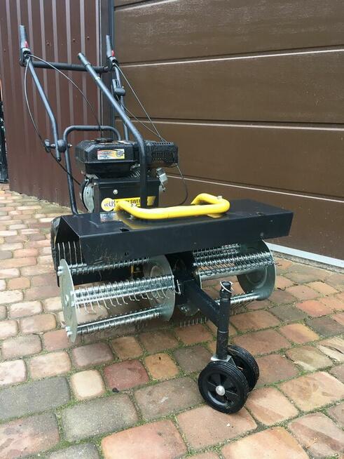 Aerator rurkowy wertykulator glebogryzarka Wynajem