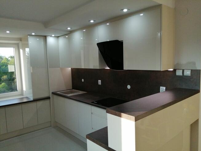 Meble na wymiar: kuchnie, szafy, garderoby