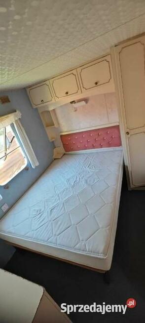 Domek holenderski 10 x 3 m Atlas status