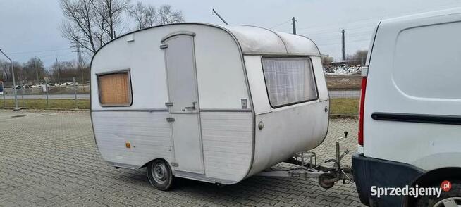 przyczepka kempingowa marki Goliath z 1984 roku DMC600