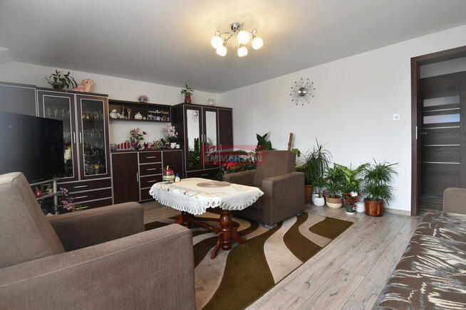 2poziomowe garaż 2 komórki lokatorskie 5ar działka