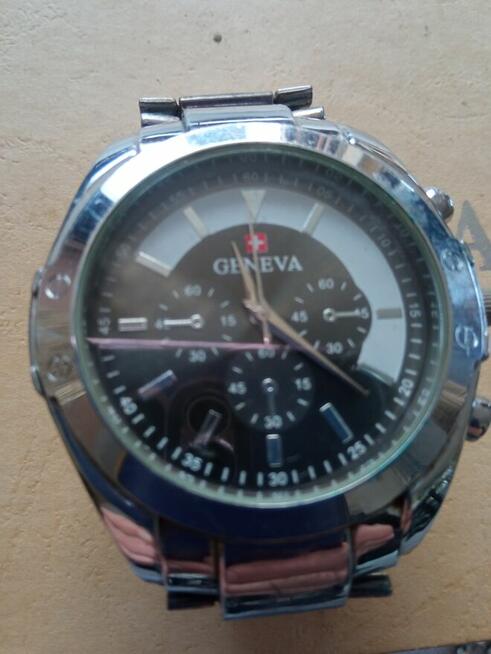 ZEGAREK GENEVA glassic ccolection ze stali szlachetnej stan