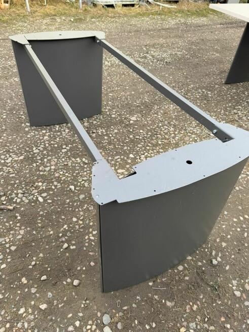 Stół konferencyjny multimedialny orzech 234,5x120 stoły