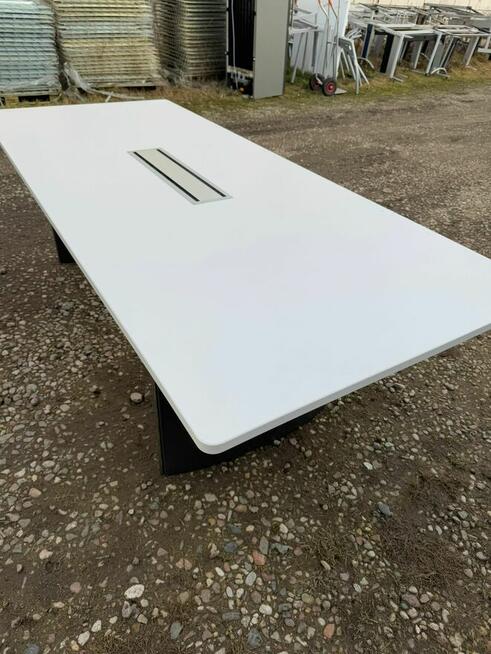 Stół konferencyjny multimedialny biały 240x100 stoły konfer