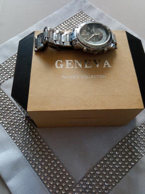 ZEGAREK GENEVA glassic ccolection ze stali szlachetnej stan