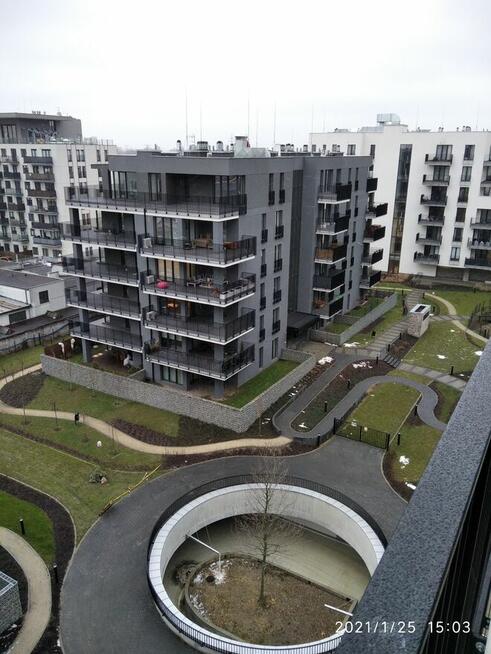 Super 76 m2 3 pok. 4700 zł