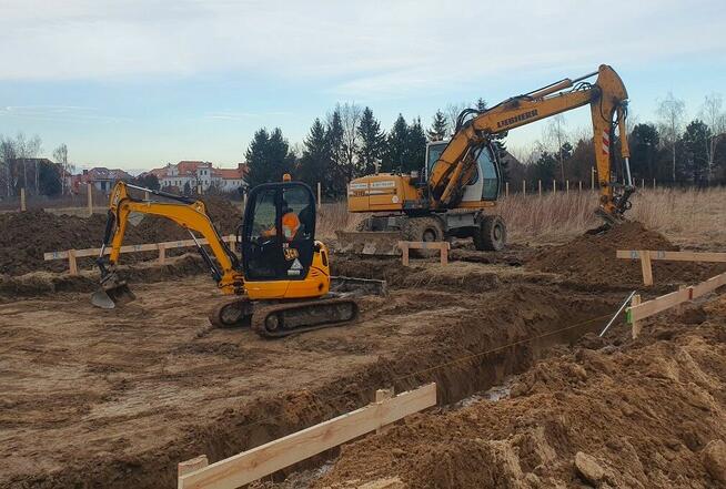 Grys granitowy, tzw. dalmatyńczyk, biało-szary, 16-22 / 8-16