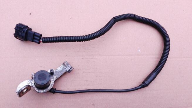 Czujnik położenia wału 3.0 ZD30 Nissan Patrol Y61 Terrano II