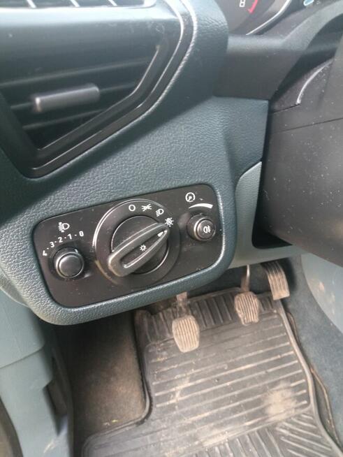 Ford C max 1.6 benzyna