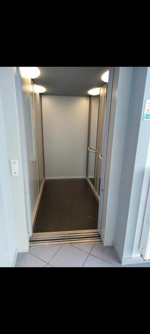 do wynajęcia dwa pokoje kuchnia łazienka