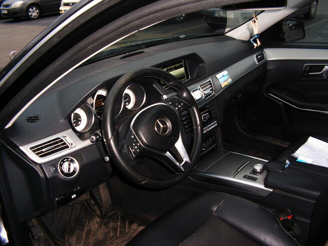 Mercedes E 250 2,1 CDI 2014 r 204 KM 4 Matic