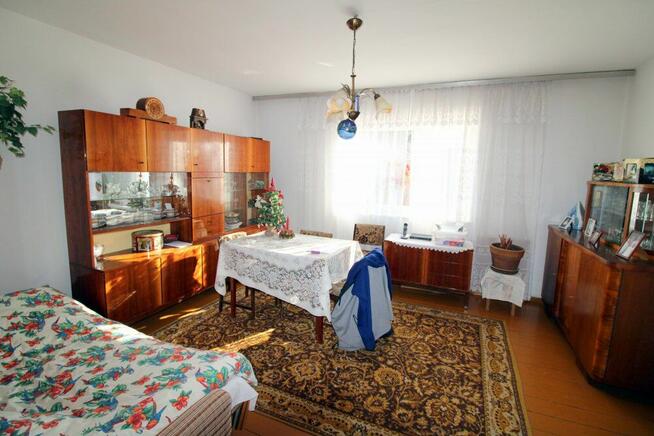 Dom Ostroszowice gm. Dzierżoniów