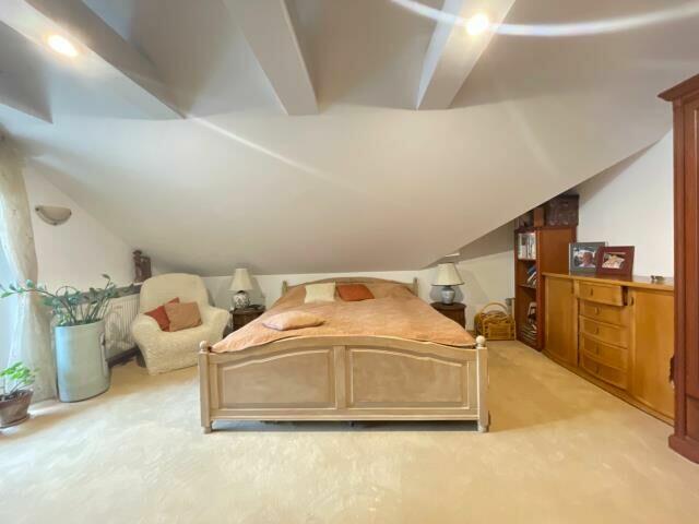 Dom Warszawa Wesoła, Zielona