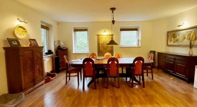 Dom Warszawa Wesoła, Zielona