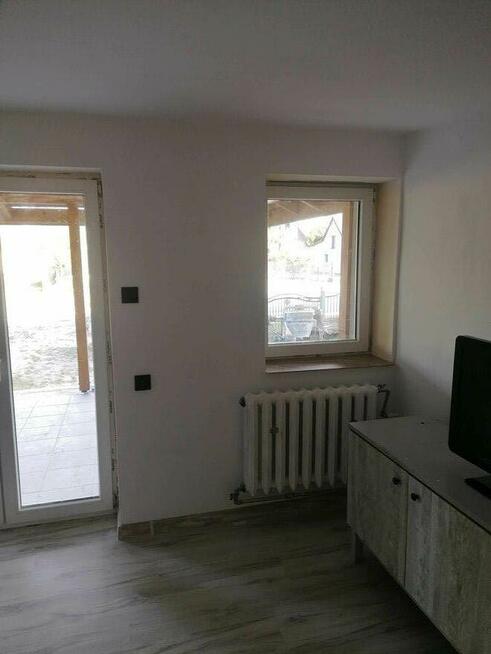 Wynajmę nowe mieszkanie w domu.