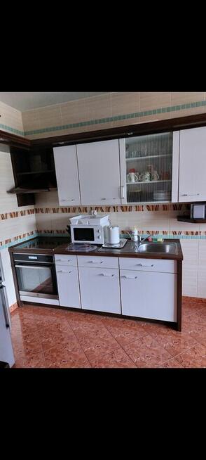 do wynajęcia dwa pokoje kuchnia łazienka