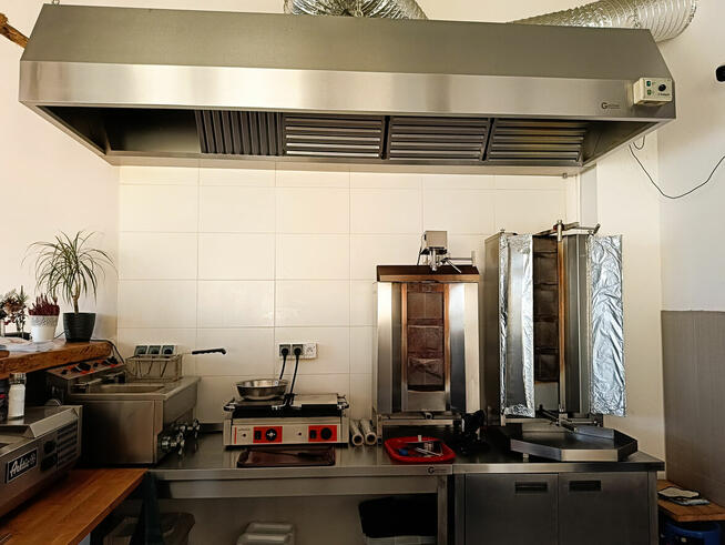 Odstąpię / Sprzedam Gotowy Biznes Lokal Gastronomiczny Kebab