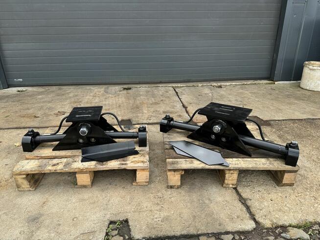 Zawias hydrauliczny do wspawania do koparki 3,6-5,5t