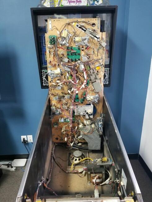 Bally Flipper Pinball Automat Addams Family Gry 1992 Rodzina