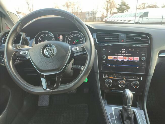 Volkswagen Golf Salon Polska bezwyoadkowy