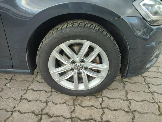 Volkswagen Golf Salon Polska bezwyoadkowy