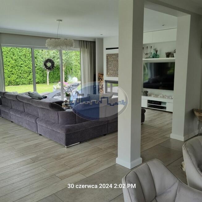 Wyjątkowy Dom położony w zacisznym miejscu Droszków koło ZG