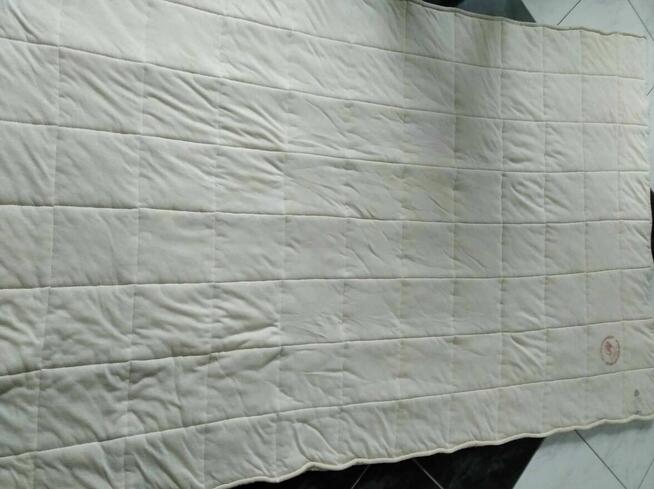 kołdra z owczej wełny jednostronna