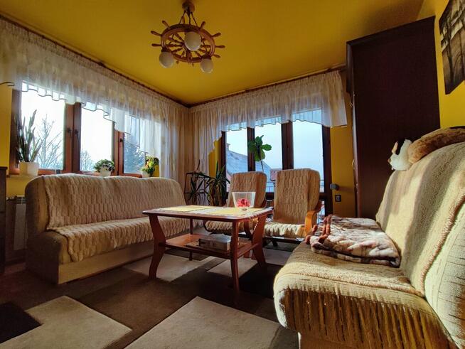 Dom wolnostojący 240 m² z działką 7,21 ara – Strzyżów