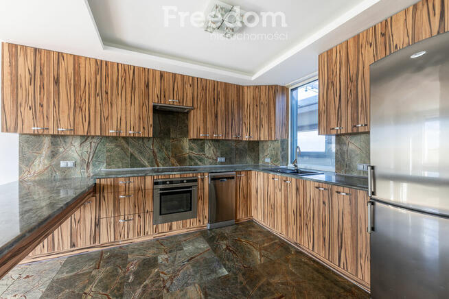 Penthouse z panoramicznym widokiem!