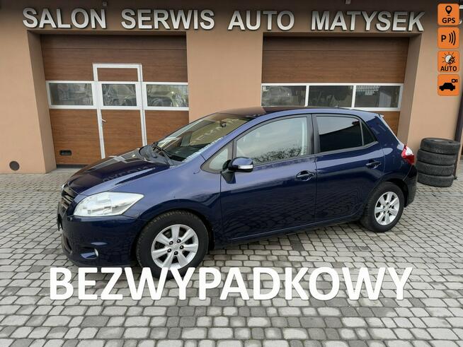 Toyota Auris 1,4 D4D Klima  Navi  Kamera  Koła lato+zima