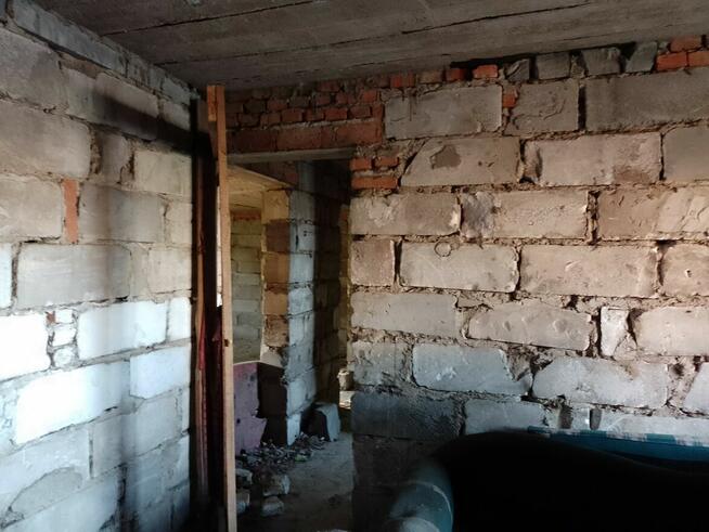 Dom w Brzezinach 210 m2 stan surowy działka 512 m2