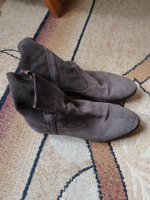 Buty damskie marki Indigo rozmiar 41