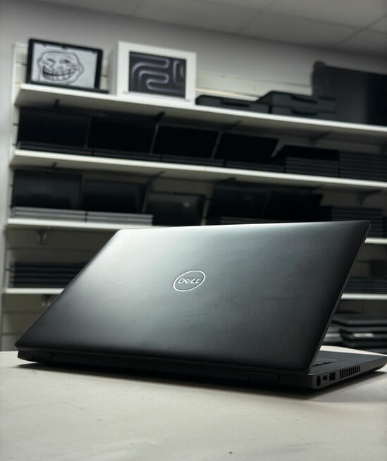 Dell Latitude 5400 14,1 i7-8gen 16GB RAM 256GB SSD FullHD I