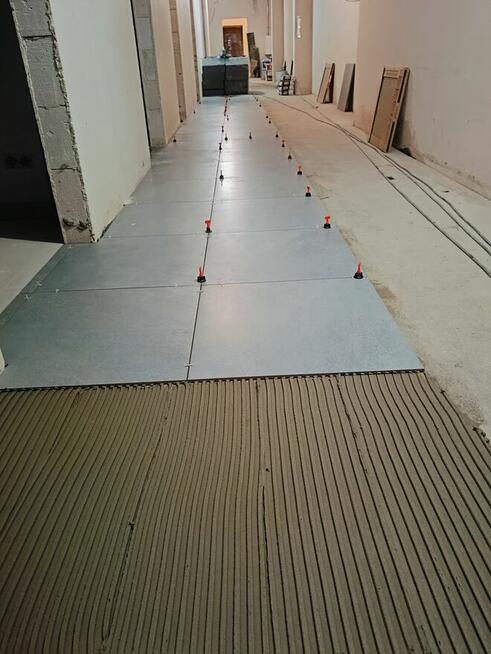 Wykończenia wnętrz, glazurnictwo w pełnym zakresie