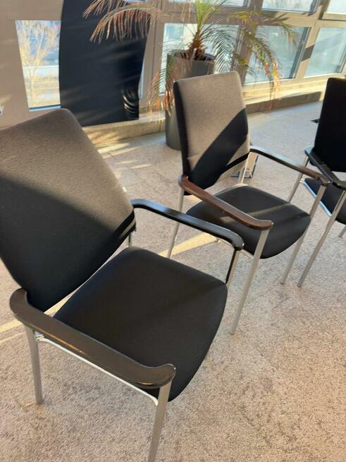 Fotel Krzesło konferencyjne NOWY STYL fotele krzesła biuro d