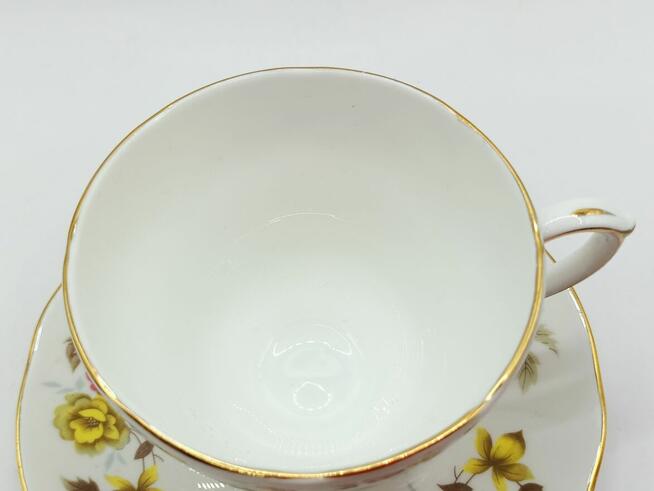 Vintage Filiżanka ze spodkiem porcelana kostna DUCHESS Roman