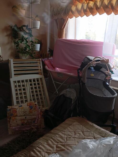 Łóżeczko materac pościel karuzela