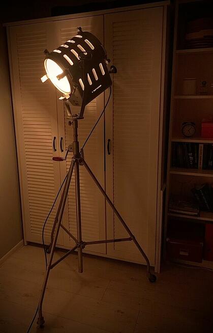 Lampa Loft oświetlenie teatralno filmowe 1963 r prl