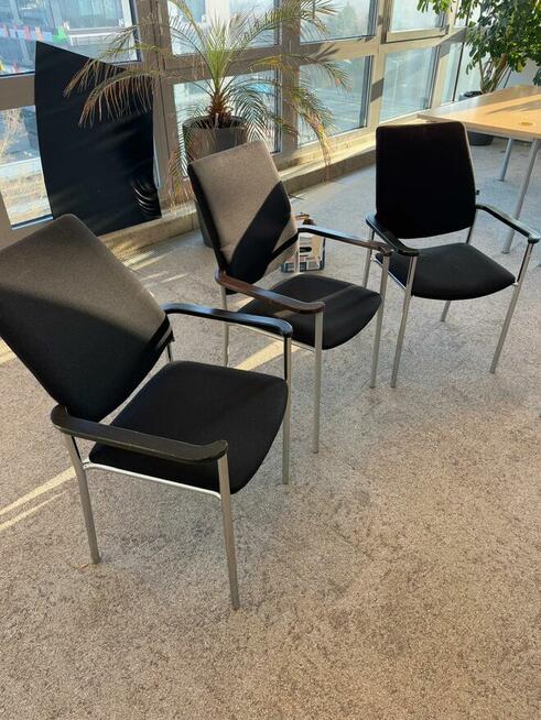 Fotel Krzesło konferencyjne NOWY STYL fotele krzesła biuro d