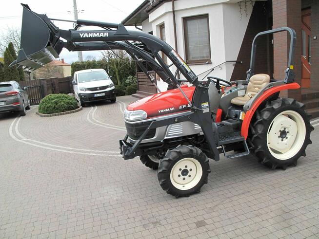 Mini Traktorek Yanmar EF220 22KM 4X4 Wspomaganie Rewers