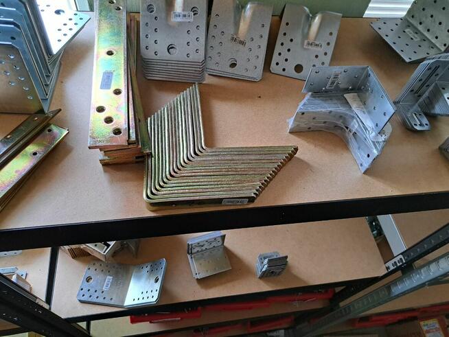 Śruby, nakrętki, pręty gwintowane , wkręty, tarcze i inne FA